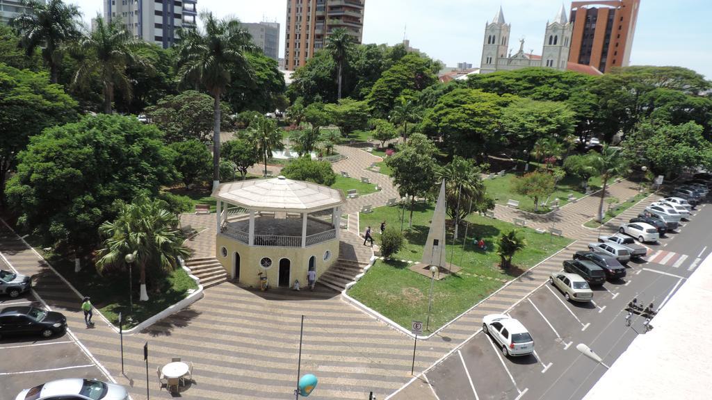 Presidente Hotel Passos Esterno foto