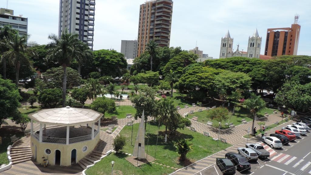Presidente Hotel Passos Esterno foto