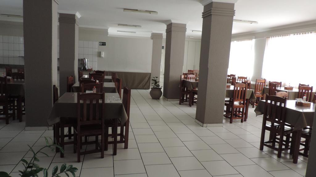 Presidente Hotel Passos Esterno foto