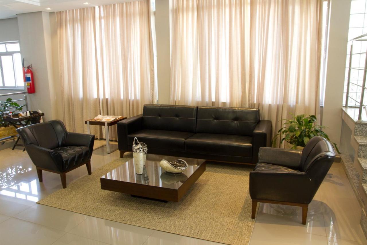 Presidente Hotel Passos Esterno foto