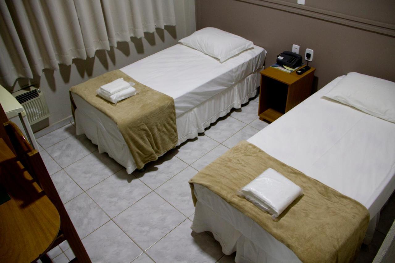 Presidente Hotel Passos Esterno foto