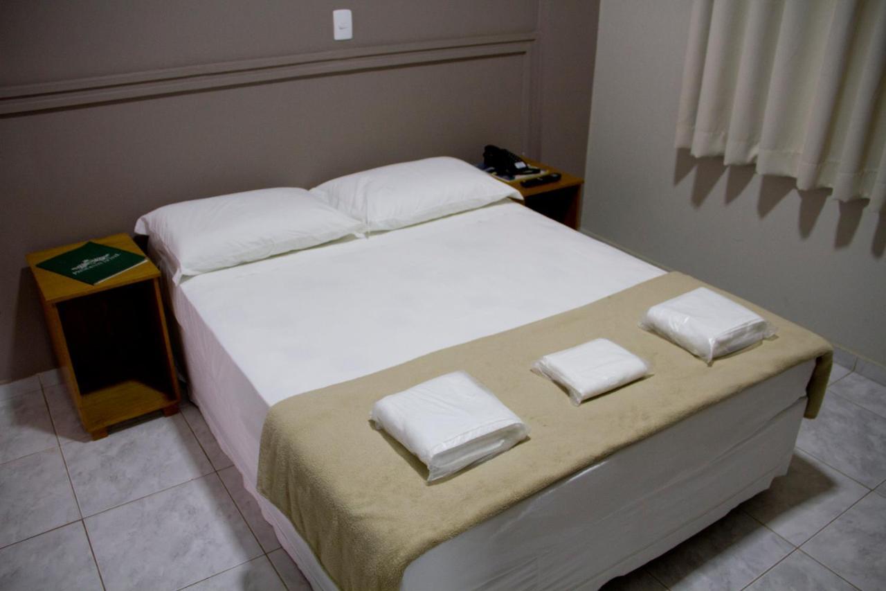 Presidente Hotel Passos Esterno foto